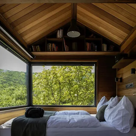 Gradmina Luxury Glamping Prewala