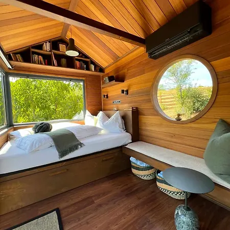 Gradmina Luxury Glamping ヴィラ *